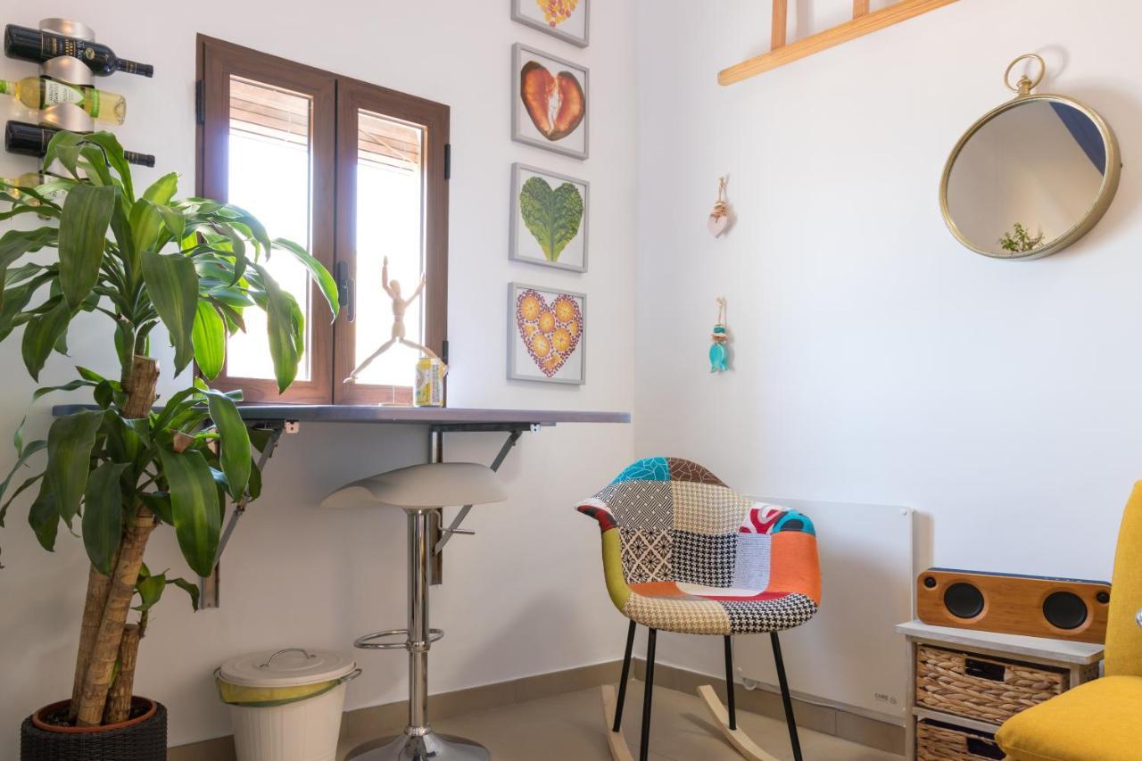 La Vila Feliz, gemütliches privates Apartment im typischen Fischerhaus mit fantastischem Meerblick Villajoyosa Exterior foto